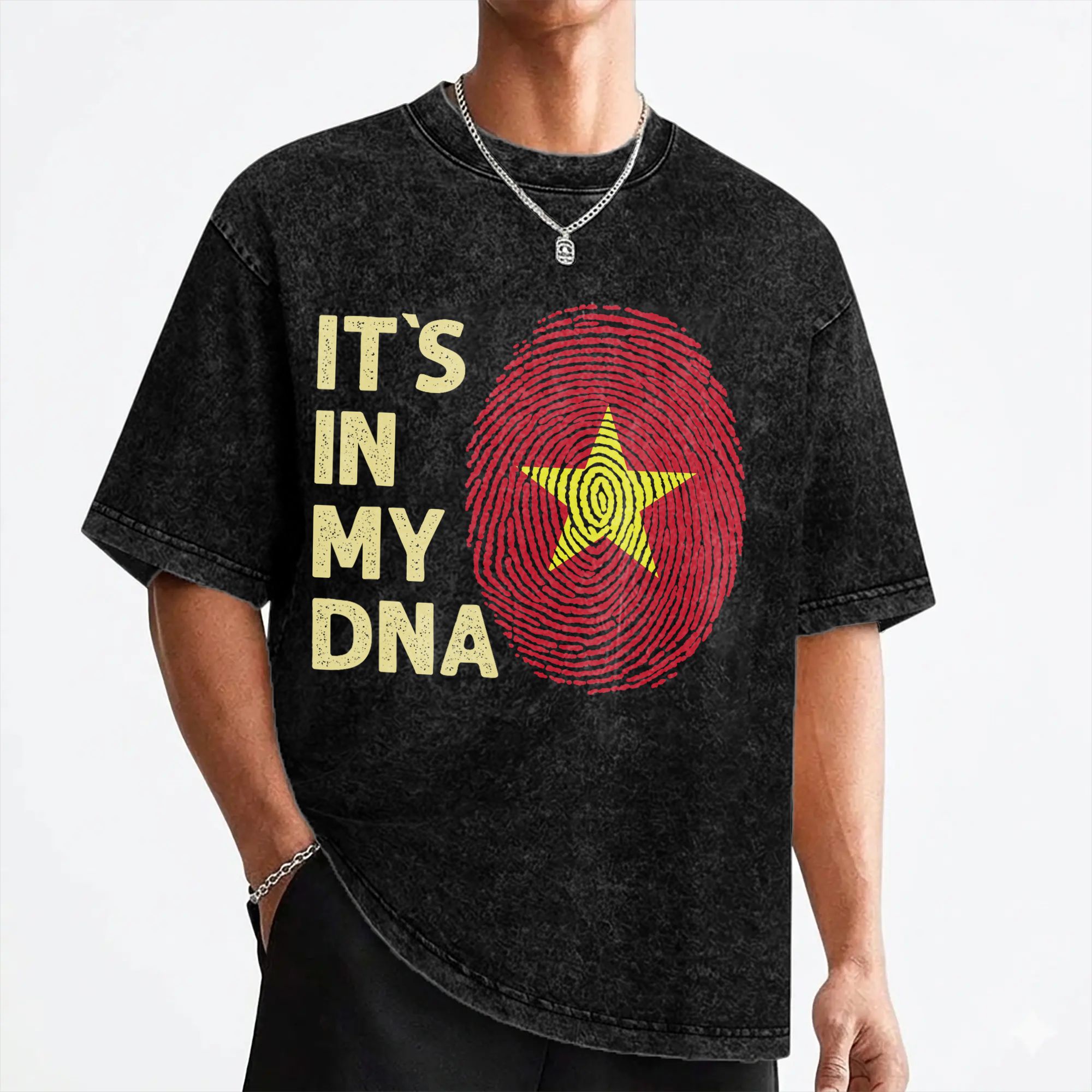 Street Fashion In Vietnam - ベトナムが私の DNA に込められたベトナム国旗 T シャツ ウォッシュドコットン