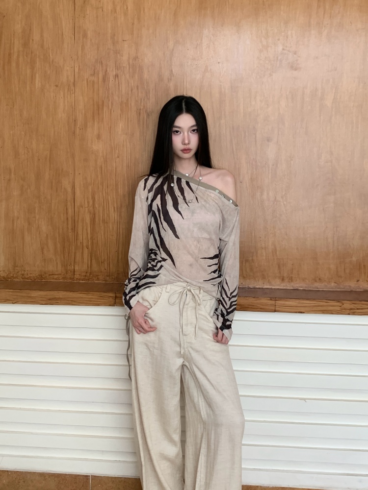 CHEERART ゼブラ柄 オフショルダー デザイナー 長袖 - Street Fashion Fall 2025 のレビューと価格