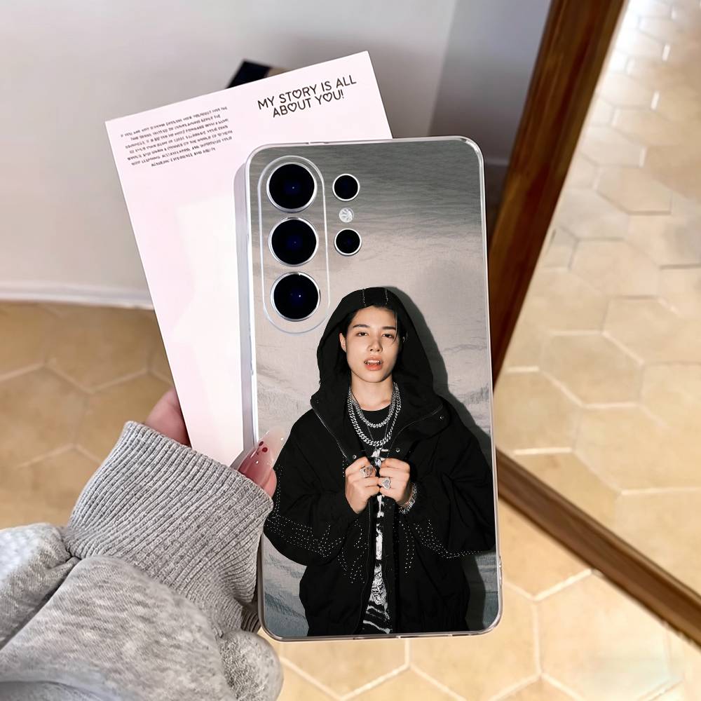 Louis LNGSHOT スマホケース Samsung S - Street Fashion Official のレビューと価格